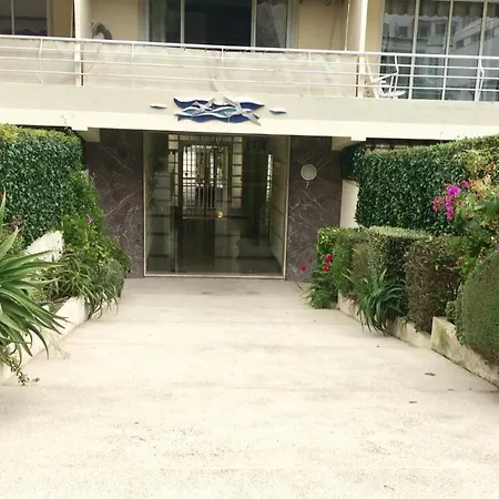 Apartment Rez De Jardin Croisette Cannes